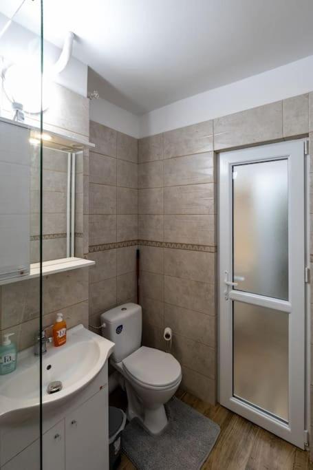 Luxury Radox Apartment Park 1 Bz Buzău Esterno foto